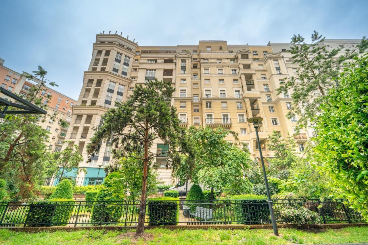 Apartamento Havre De Paix - Appt Avec Terrasse Courbevoie Exterior foto